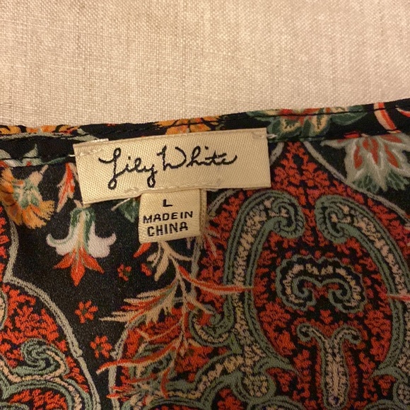 Lily White Bare Shoulder Rayon Blouse - Picture 5 of 5